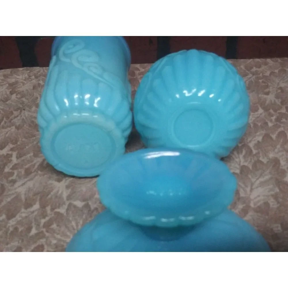 Avon Bristol blue Turquoise 3-pc Bathroom Set Cologne Bottle tumbler soap dish